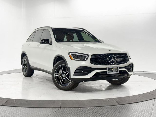 2022 Mercedes-Benz GLC 300