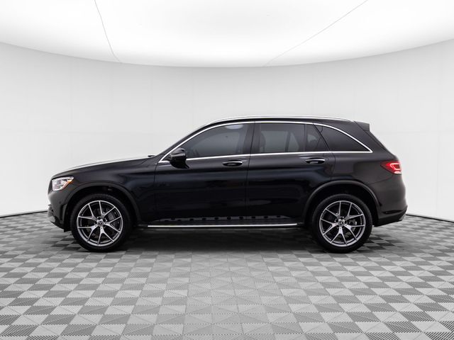 2022 Mercedes-Benz GLC 300