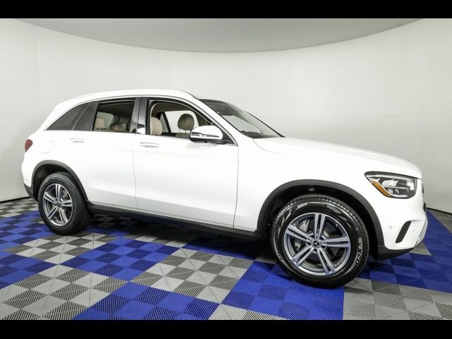 2022 Mercedes-Benz GLC 300