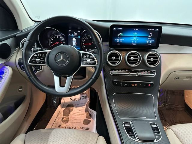 2022 Mercedes-Benz GLC 300