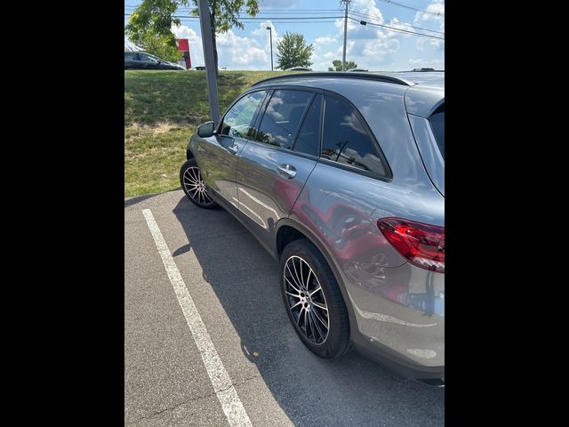 2022 Mercedes-Benz GLC 300