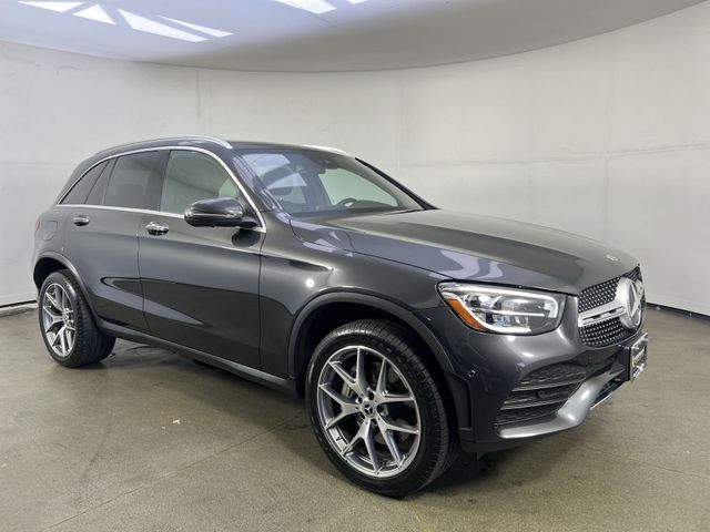 2022 Mercedes-Benz GLC 300