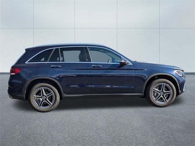 2022 Mercedes-Benz GLC 300