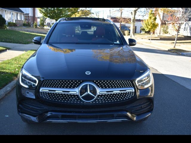 2022 Mercedes-Benz GLC 300