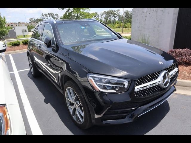 2022 Mercedes-Benz GLC 300
