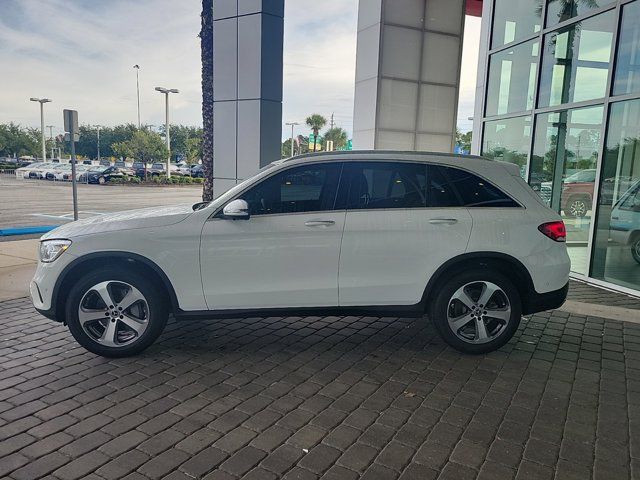 2022 Mercedes-Benz GLC 300