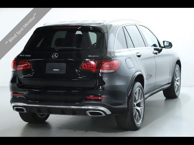 2022 Mercedes-Benz GLC 300