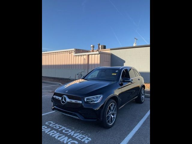 2022 Mercedes-Benz GLC 300