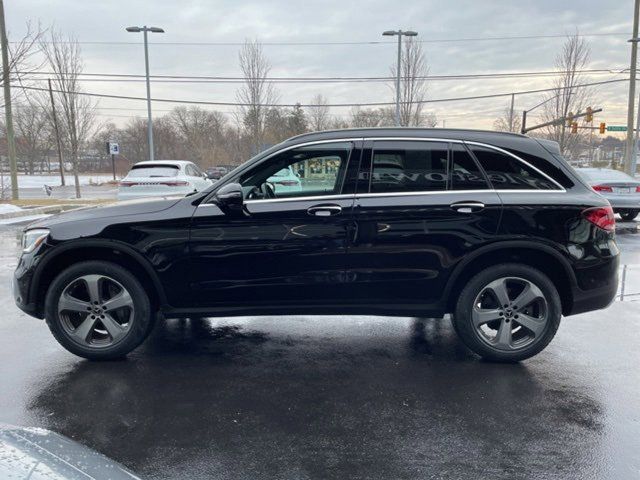 2022 Mercedes-Benz GLC 300