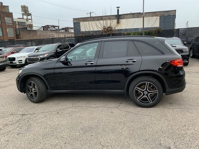 2022 Mercedes-Benz GLC 300