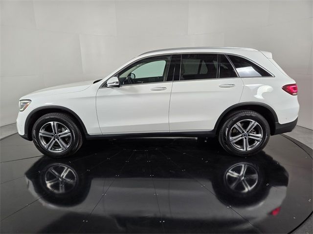 2022 Mercedes-Benz GLC 300