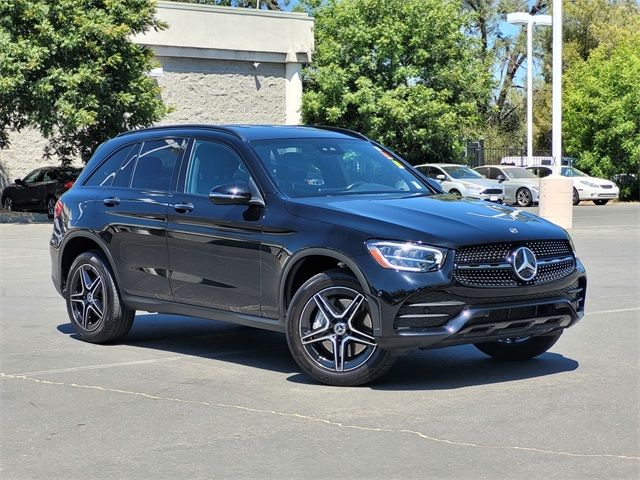 2022 Mercedes-Benz GLC 300