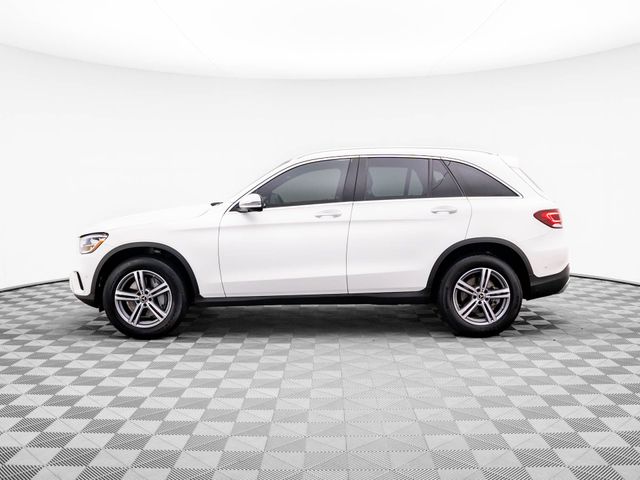 2022 Mercedes-Benz GLC 300