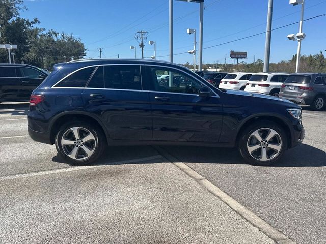 2022 Mercedes-Benz GLC 300