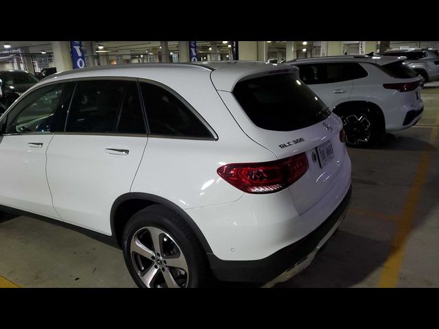 2022 Mercedes-Benz GLC 300
