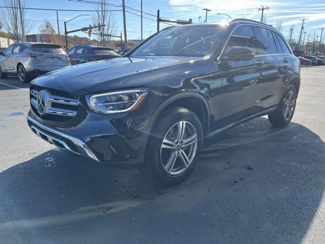 2022 Mercedes-Benz GLC 300