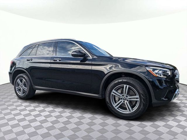 2022 Mercedes-Benz GLC 300