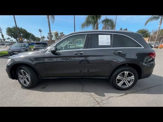 2022 Mercedes-Benz GLC 300