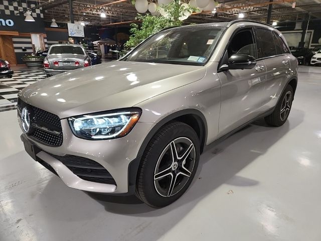 2022 Mercedes-Benz GLC 300