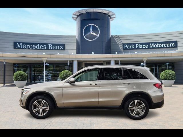 2022 Mercedes-Benz GLC 300