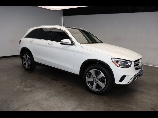 2022 Mercedes-Benz GLC 300