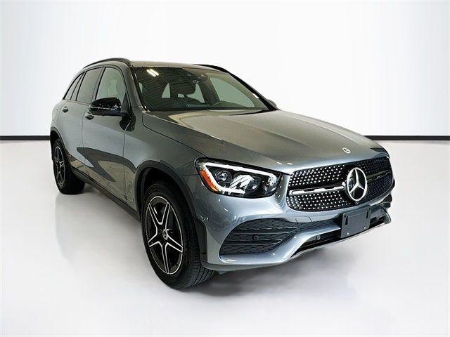 2022 Mercedes-Benz GLC 300