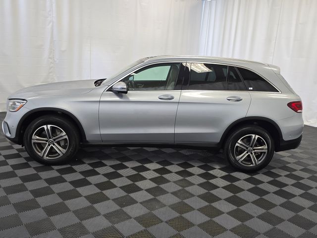 2022 Mercedes-Benz GLC 300