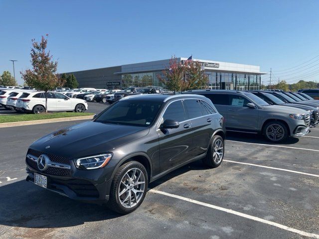 2022 Mercedes-Benz GLC 300