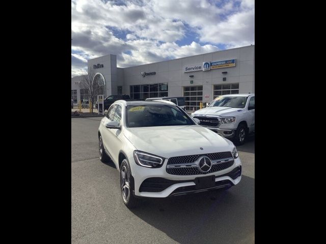 2022 Mercedes-Benz GLC 300