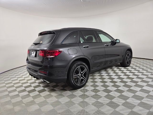 2022 Mercedes-Benz GLC 300