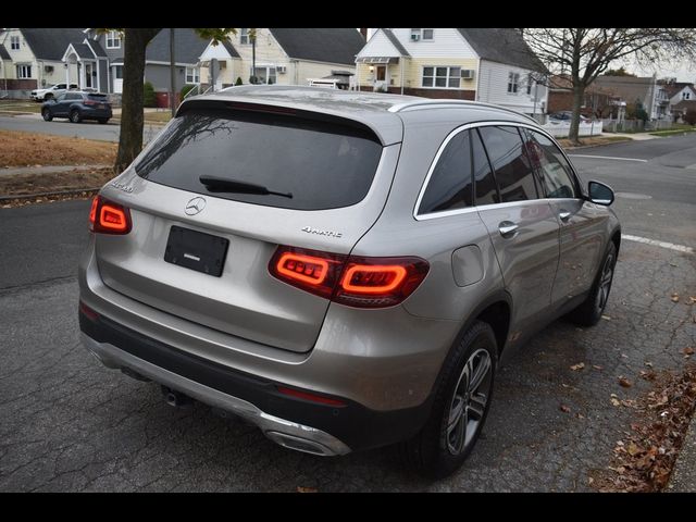 2022 Mercedes-Benz GLC 300