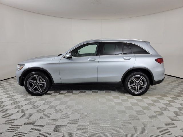 2022 Mercedes-Benz GLC 300