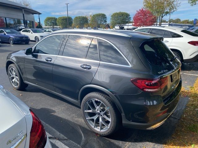 2022 Mercedes-Benz GLC 300