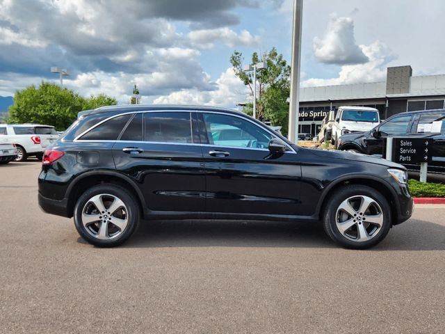 2022 Mercedes-Benz GLC 300