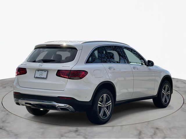 2022 Mercedes-Benz GLC 300