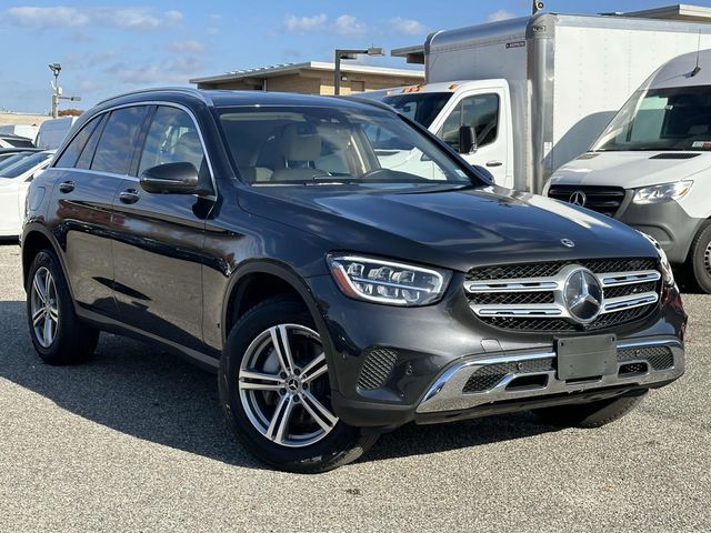 2022 Mercedes-Benz GLC 300