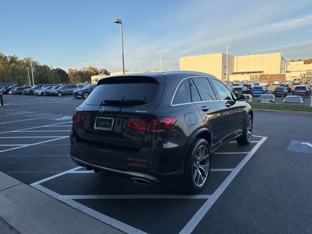 2022 Mercedes-Benz GLC 300