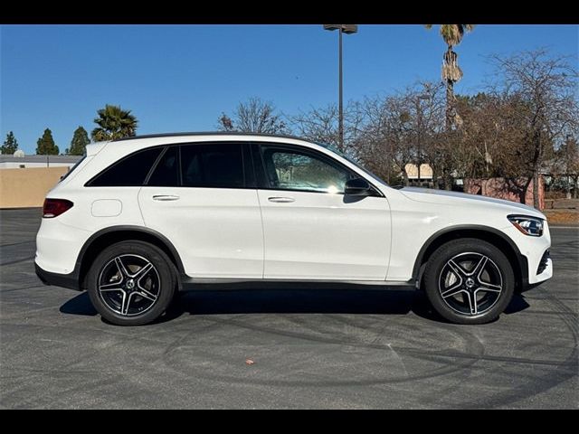 2022 Mercedes-Benz GLC 300