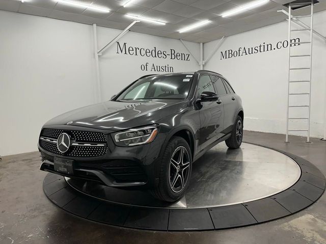 2022 Mercedes-Benz GLC 300