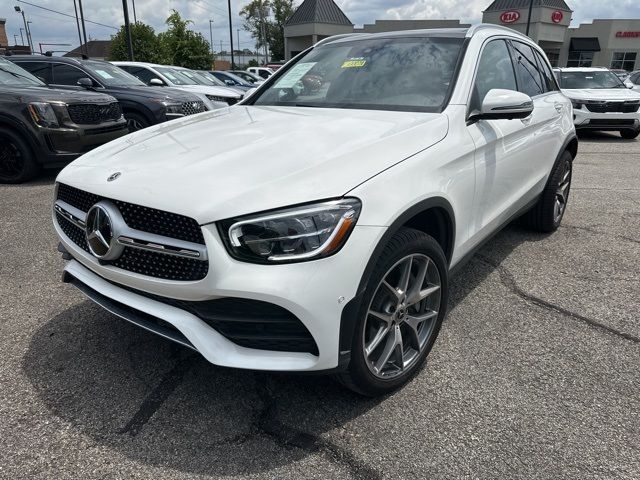 2022 Mercedes-Benz GLC 300