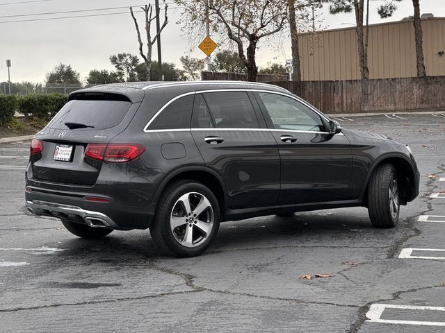 2022 Mercedes-Benz GLC 300