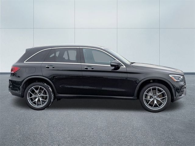 2022 Mercedes-Benz GLC 300