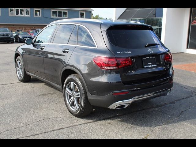 2022 Mercedes-Benz GLC 300