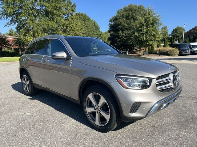 2022 Mercedes-Benz GLC 300