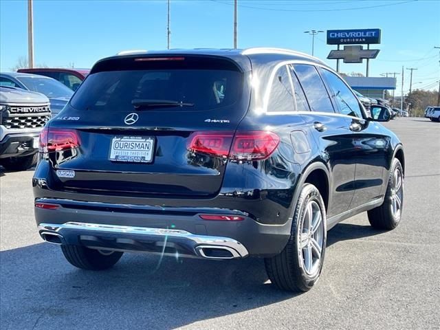 2022 Mercedes-Benz GLC 300