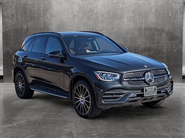 2022 Mercedes-Benz GLC 300