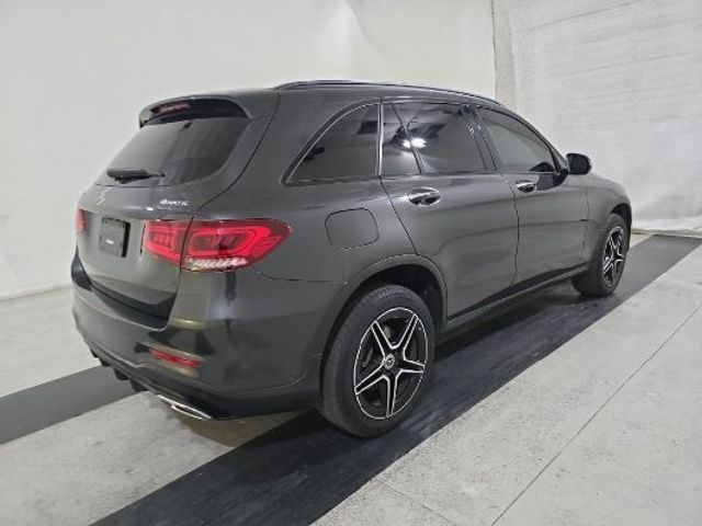 2022 Mercedes-Benz GLC 300