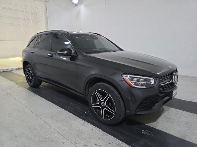 2022 Mercedes-Benz GLC 300