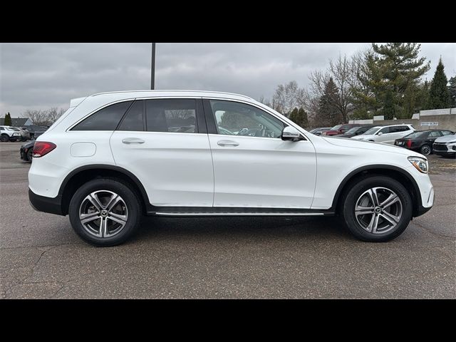 2022 Mercedes-Benz GLC 300