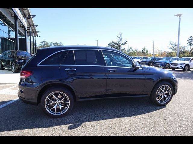 2022 Mercedes-Benz GLC 300